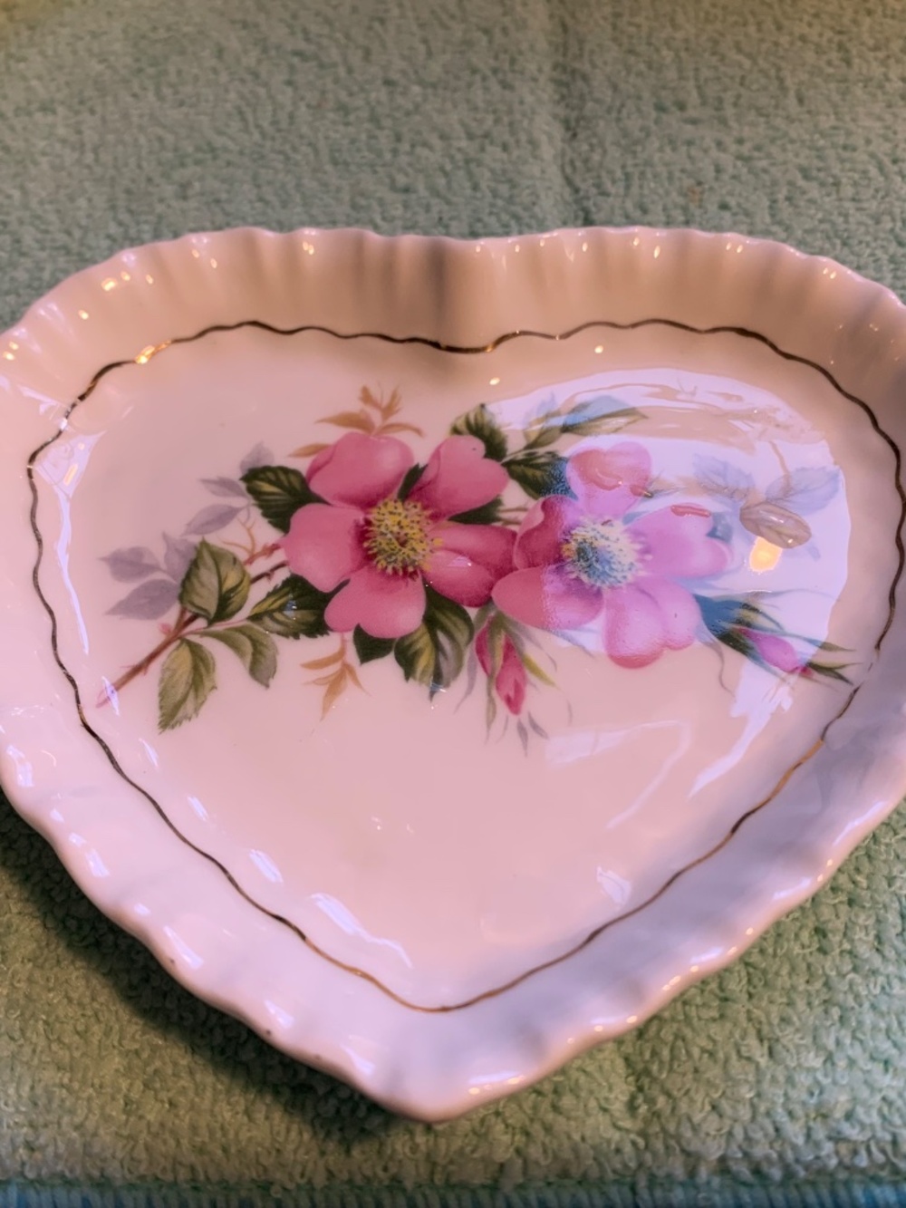 2 Royal Adderly Trinket/Dishes - Heart & Oval